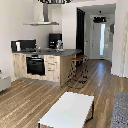 Apartment 45m2 1 2 Couchages